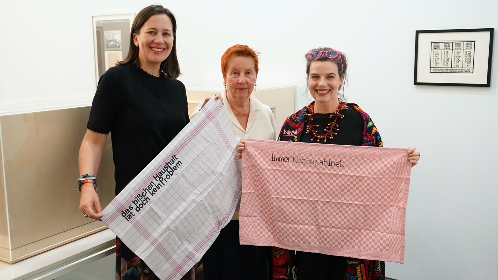 Left to right: Stephanie Buhmann, Evelyn Dürmayer (MSL Centre) and Bernadette Reinhold 